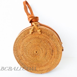 Circle around handbags straw rattan hand woven motif side